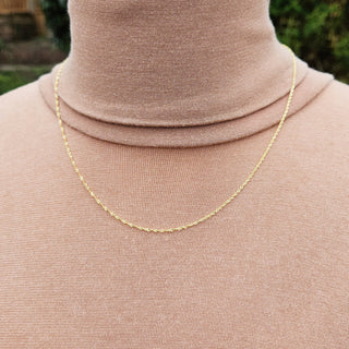 dainty gold pendant chain in 9K