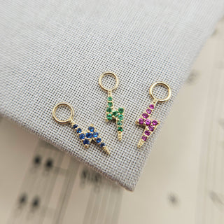 lightening bolt charm in 9ct gold