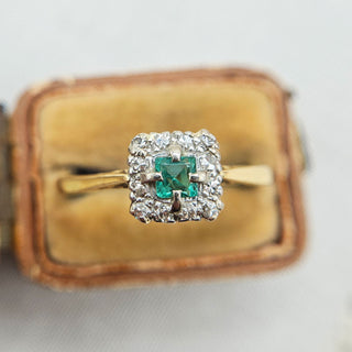 vintage emerald and diamond cluster ring