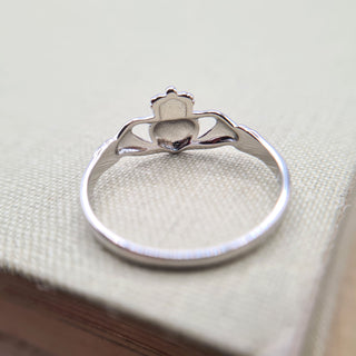 silver claddagh jewellery