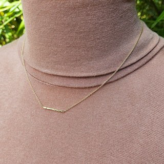 dainty women's gold bar necklace