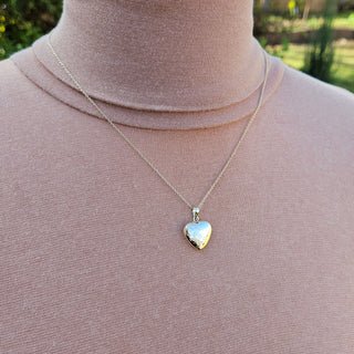 ladies solid gold heart locket necklace