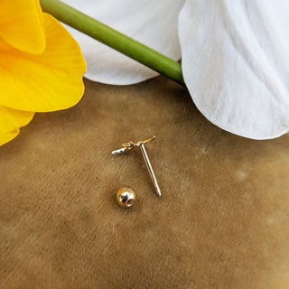 screw ball fitting on helix stud