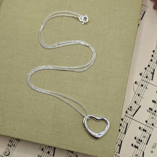 silver heart pendant and chain