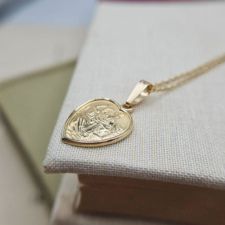 9ct heart st christopher pendant and chain