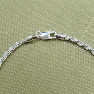 lobster clasp on sterling silver rope chain bracelet