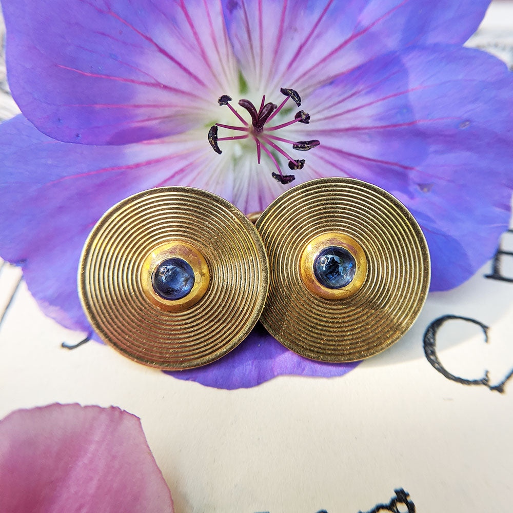 beautiful sapphire cuff links for men in 18K gold