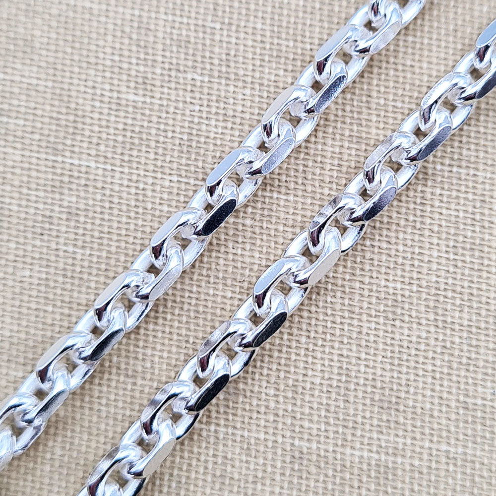 close up of silver belcher chain