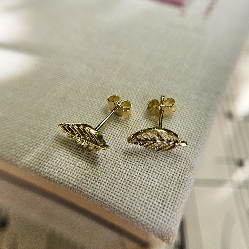9ct Gold Leaf Stud Earrings Openwork Botanical Studs