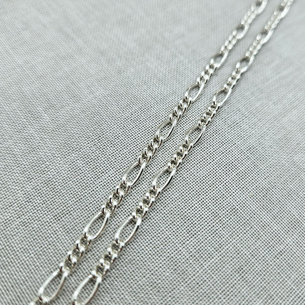 Thin Dainty Silver Figaro Chain Necklace In 16" Or 18" – Dea Dia