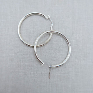 sterling silver hoop earrings with leverback fitting