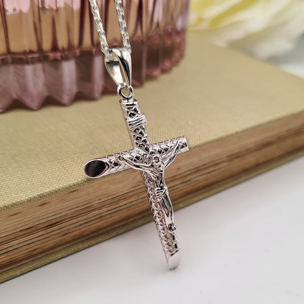 JOYA GIFT Hand Carved Gemstone Cross Pendant Necklace for Men & Women with  Adjustable Rope Quartz Crystal Jesus Punk Jewelry