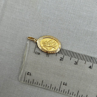 Small Gold Oval St Christopher Pendant | 1.7cm