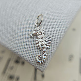 seahorse charm in 925 silver hallmarked
