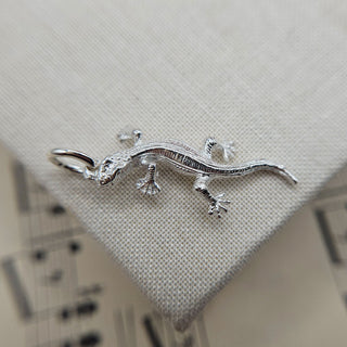 sterling silver lizard charm pendant