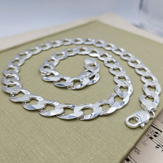 chunky curb chain in 20 22 and 24 inch lengths