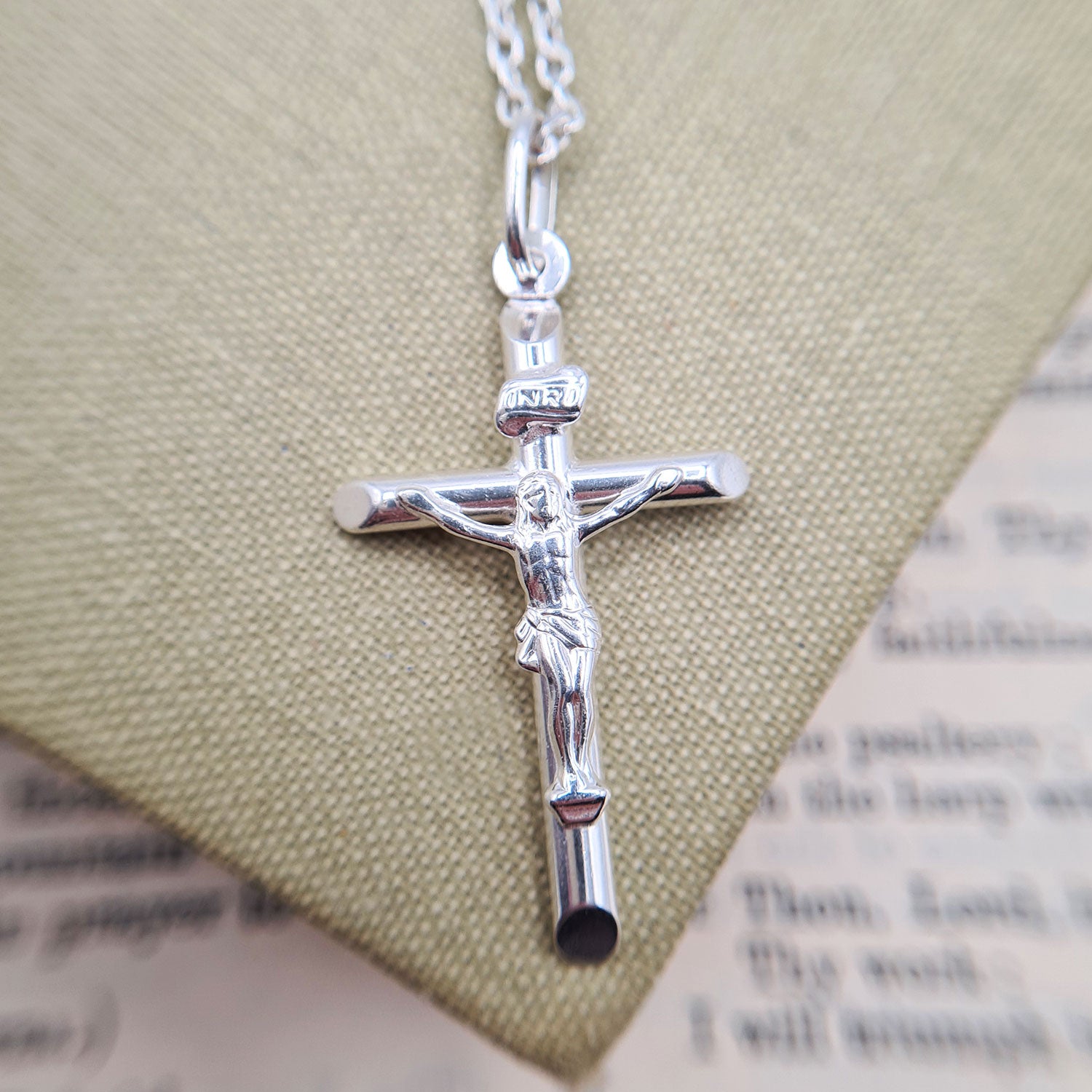 silver crucifix pendant necklace