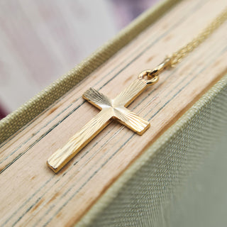 ladies solid gold cross necklace