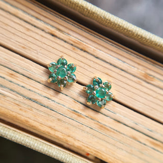 emerald studs in 9ct yellow gold