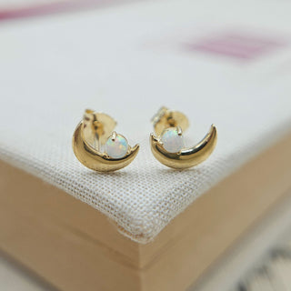 9k moon stud earrings