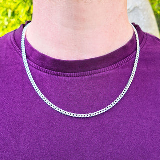 4mm miami cuban chain on men's neck