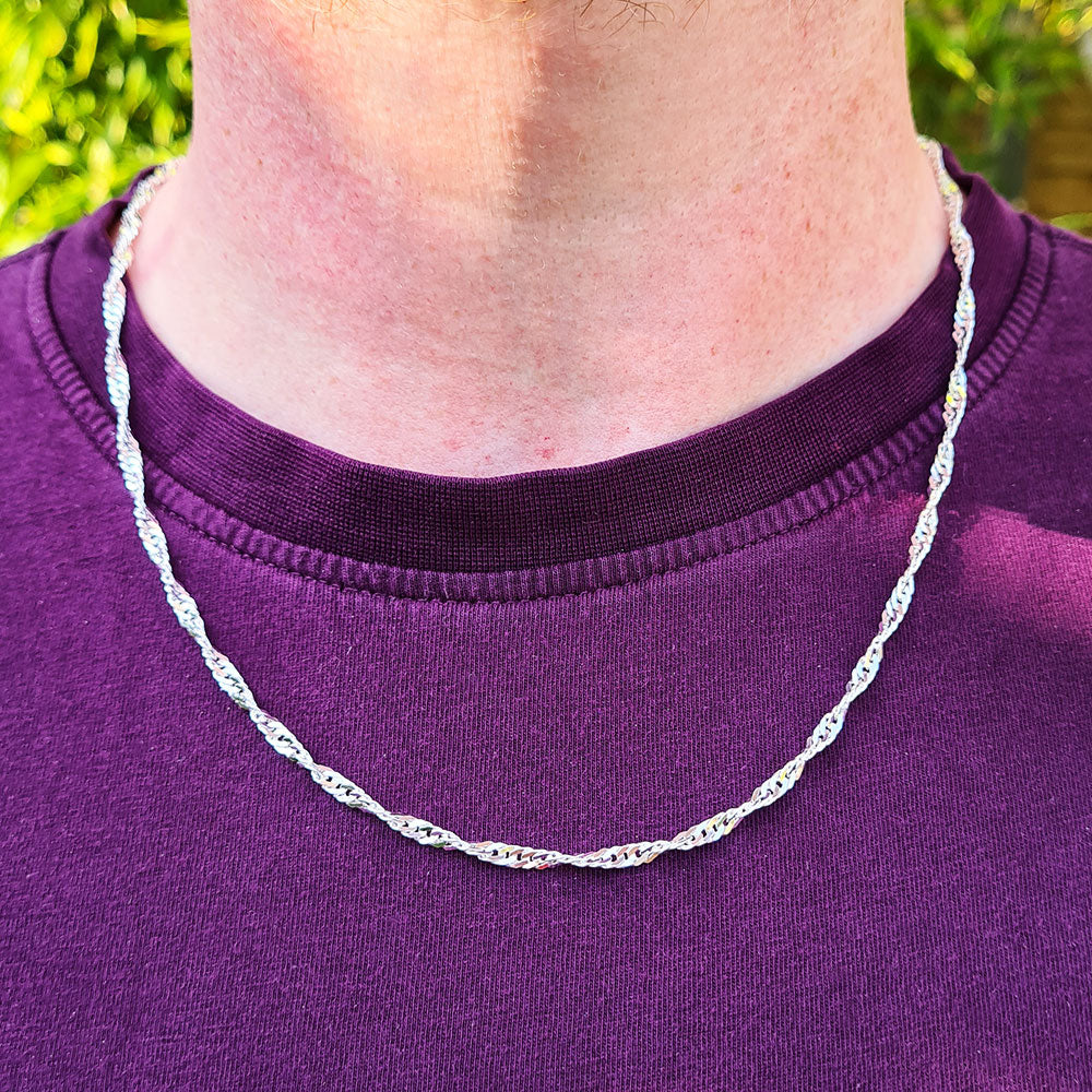 925 silver singapore twist curb chain on men's neck