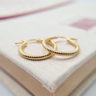 1.8mm diameter hoop earrings in 9k gold