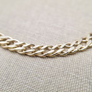 another view of the double curb links in the bracelet