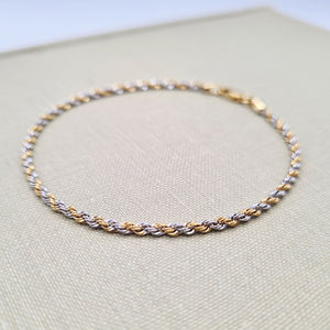 ladies rope chain bracelet in gold