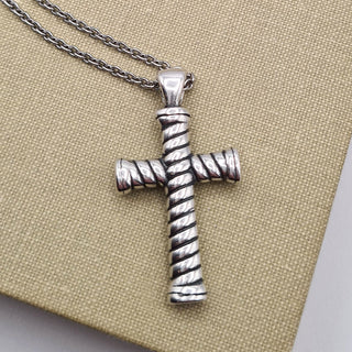 sterling silver ribbed cross necklace