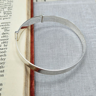 expandable adjustable bangle for women in silver