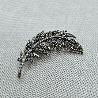 feather brooch in sterling silver