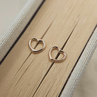 heart shaped rose gold stud earrings