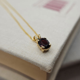 Oval Garnet Pendant Necklace