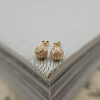  close up of frosted finished on ball studs