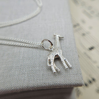 another view of giraffe charm pendant