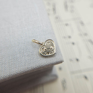 reverse of small heart pendant