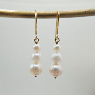 pearl drop earrings in 9ct gold
