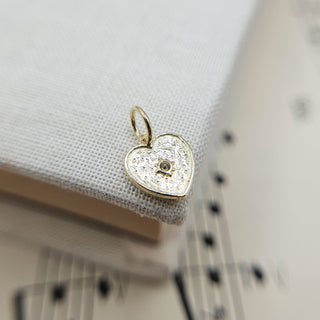 reverse of 9ct gold heart charm