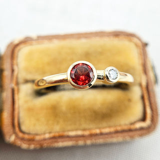 garnet and diamond ring in 9ct gold