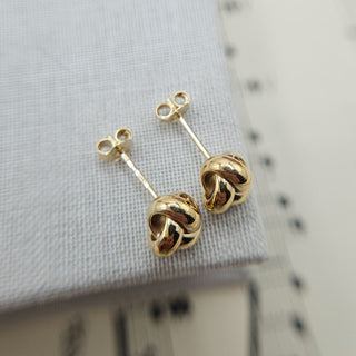 knot stud earrings in 9k gold