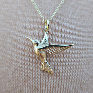 9K hummingbird necklace