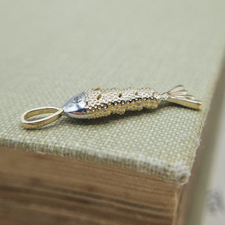 Small 9ct Gold Articulated Fish Charm Pendant