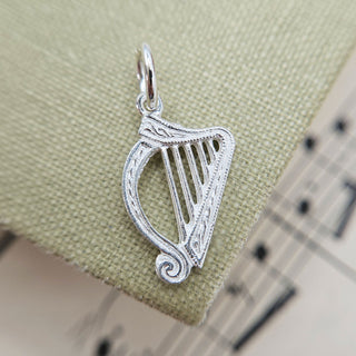 Small Silver Irish Harp Charm Pendant 