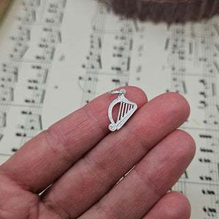 Small Silver Irish Harp Charm Pendant 