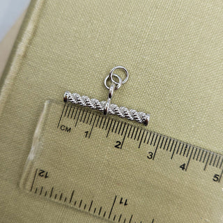 Silver Rope T-Bar Pendant