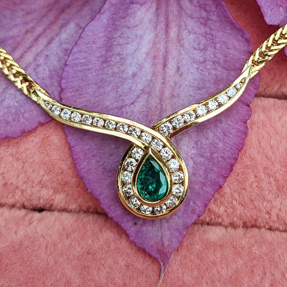 Vintage 18ct Yellow Gold Emerald and Diamond Necklace