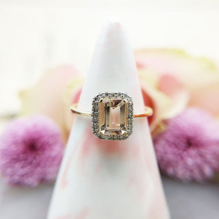 solid gold morganite ring