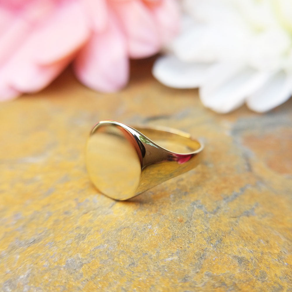 women's solid gold signet ring