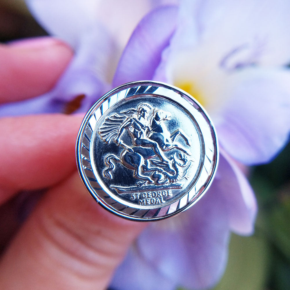 st george medallion ring in silver